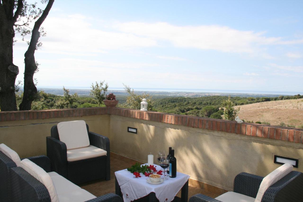 Glamping Debbiare Hotel Riparbella Exterior foto